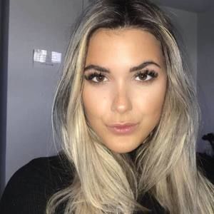 Meet your Posher, Andrée- ann